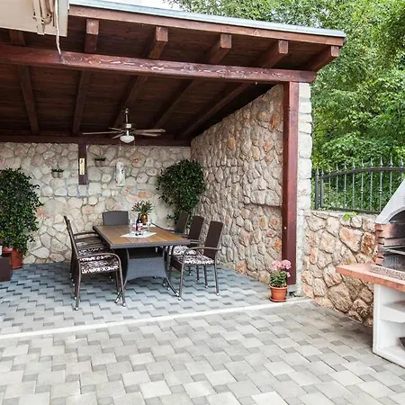Spacious Kostelj In Unique Location Вилла *