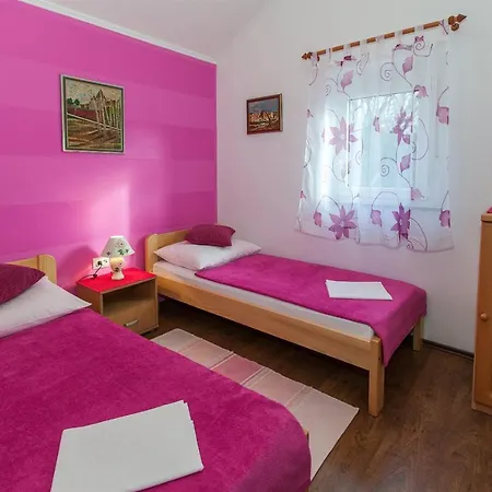 Вилла Spacious Kostelj In Unique Location *