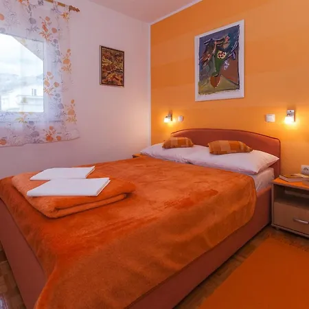 Вилла Spacious Kostelj In Unique Location